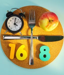 فستینگ 16-8